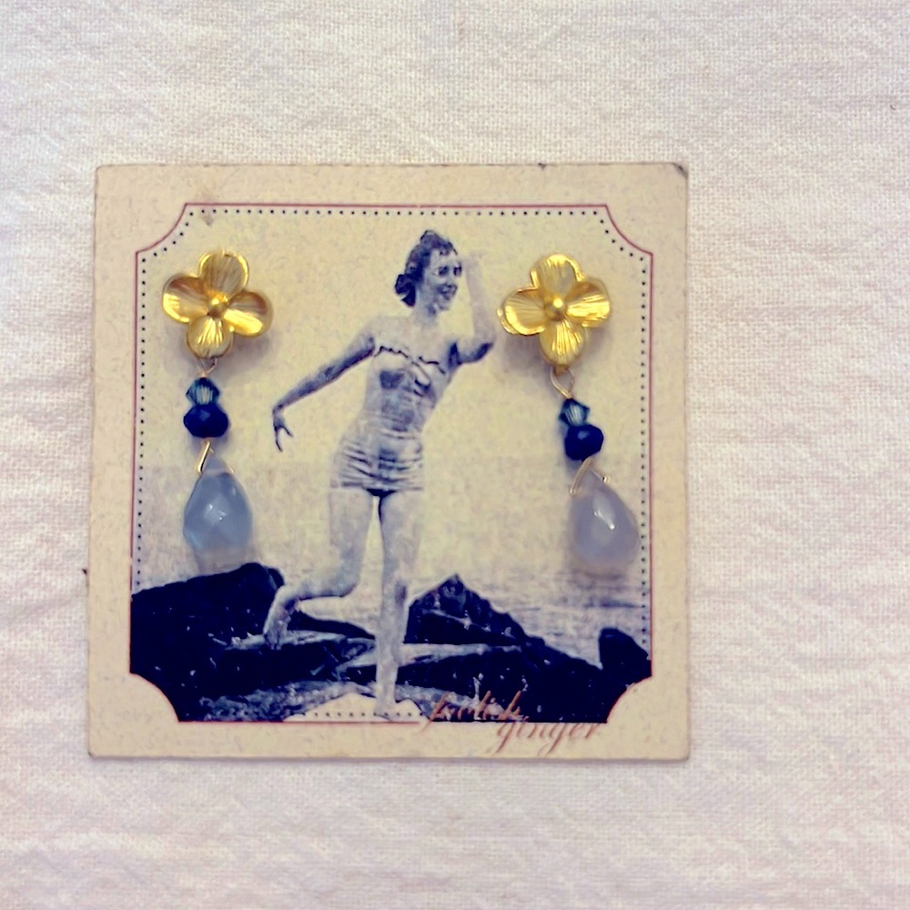 Brand new hanging earrings